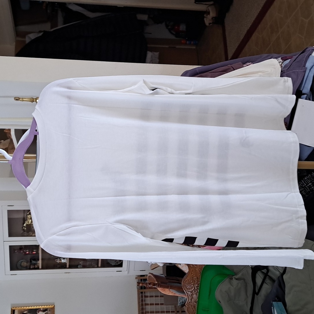 White Long-Sleeve Tee with Black Dachshund Stripe Design Ptp 21" - Picture 4 of 5